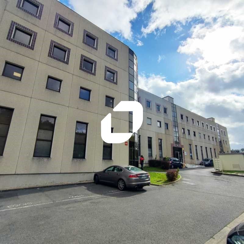 Située dans la ville dynamique de Boissy-Saint-Lé