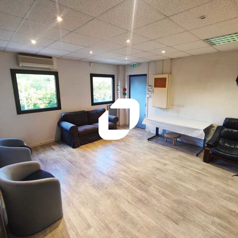 Située dans la ville dynamique de Boissy-Saint-Lé