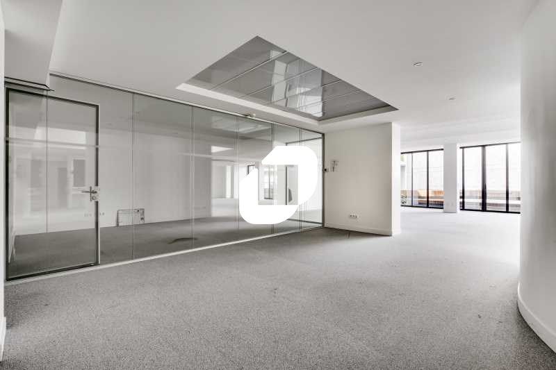 Immprove vous propose un duplex avec terrasse à v