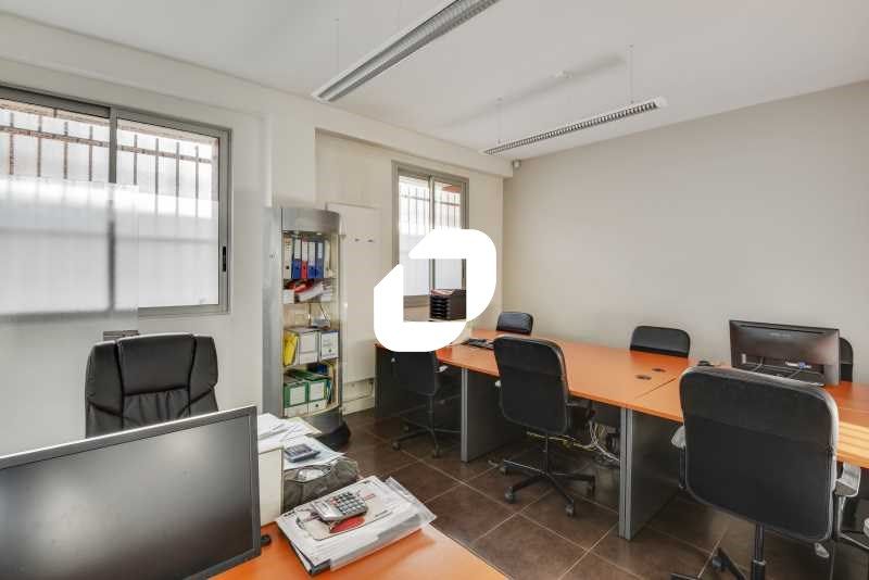 Au sein d'un immeuble de bon standing, IMMPROVE v