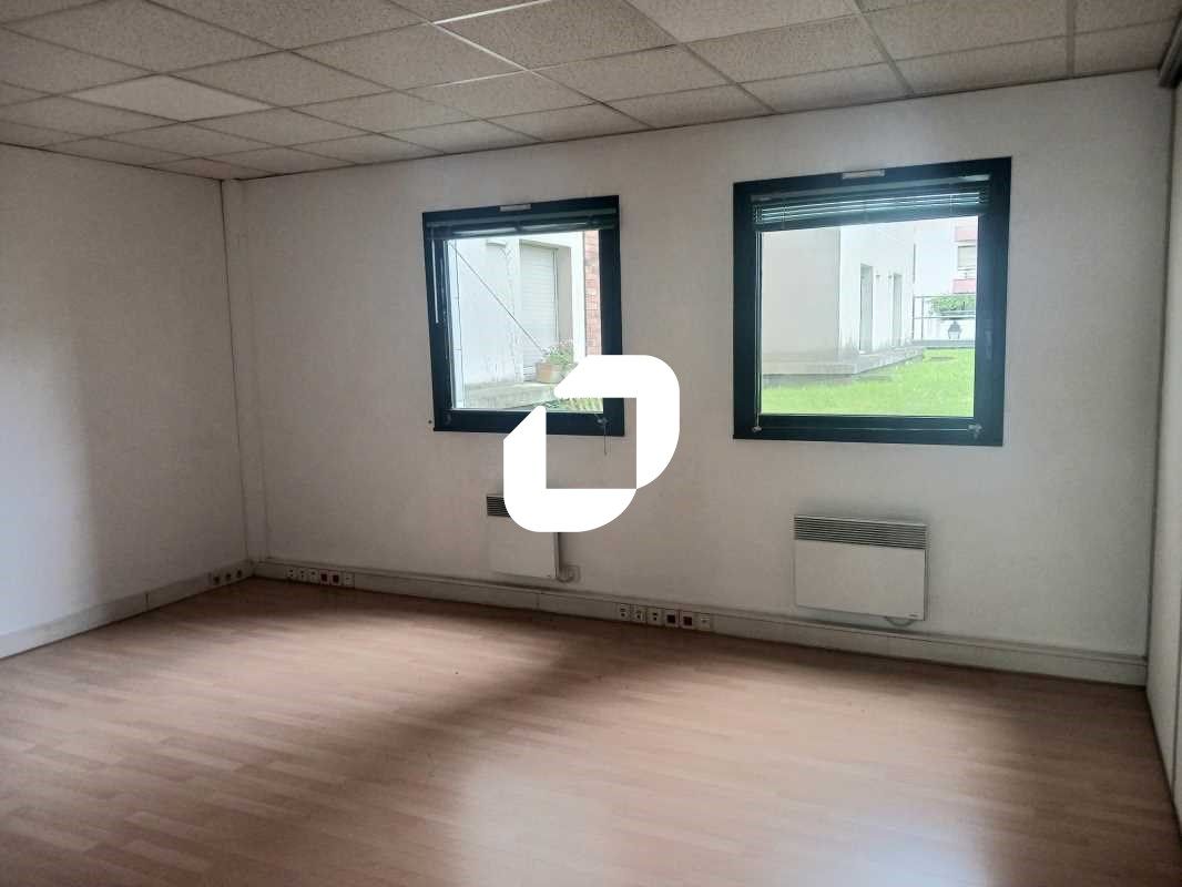 IMMPROVE vous propose un plateau de bureaux de 17