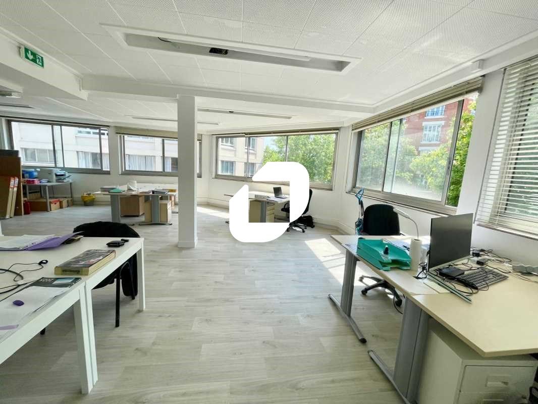 En plein coeur de Boulogne, des commerces et du M