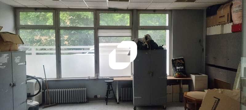 Au coeur de l'ancien Noisy-le-Sec, proche du RER 