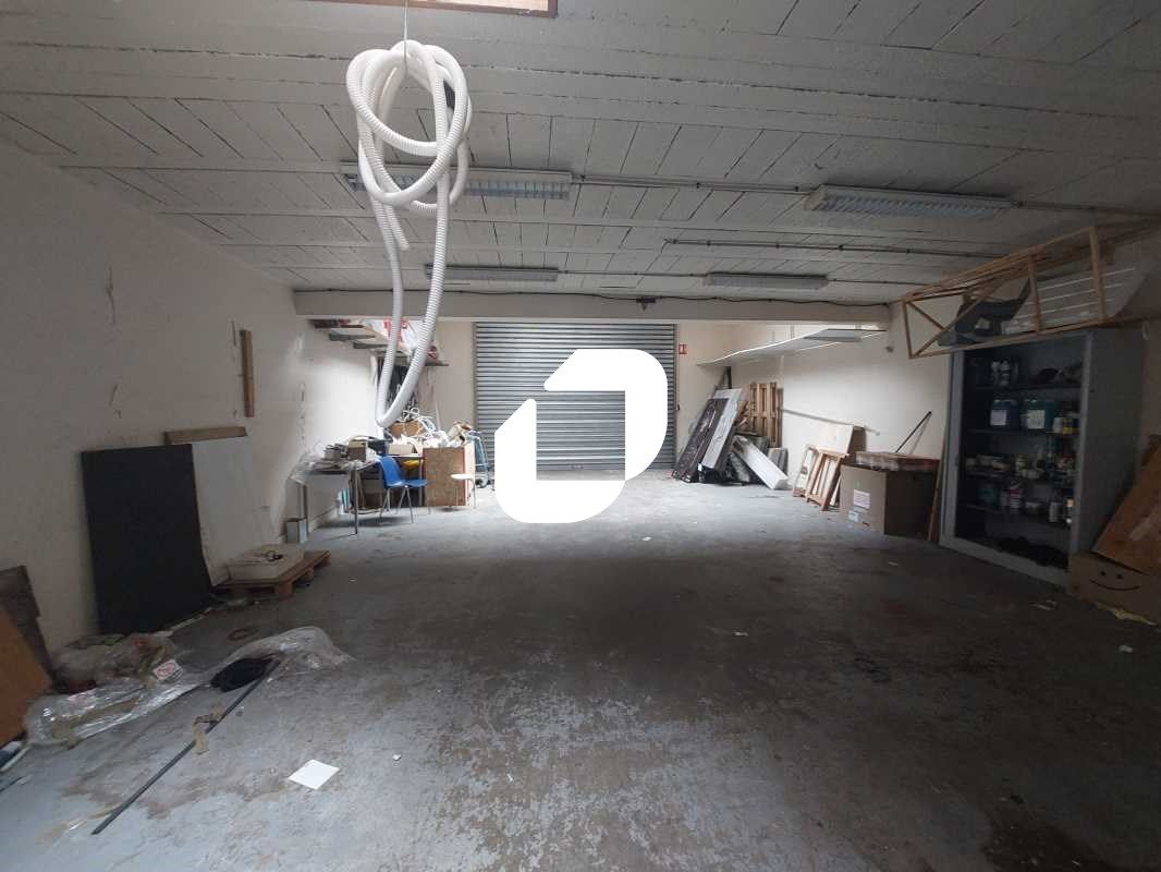 À toute proximité des commerces, IMMPROVE vous pr