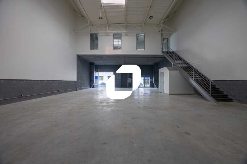 Au sein de la Zone Industrielle de Vaux le Pénil,