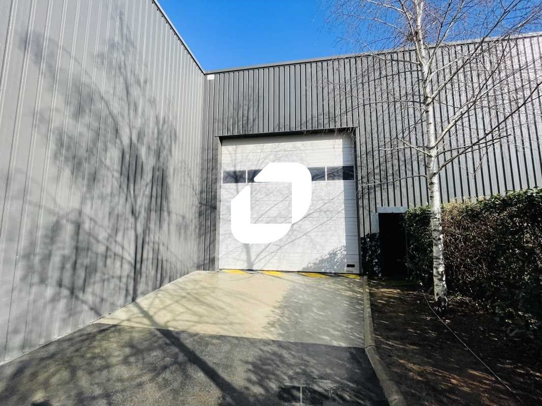 A proximité immédiate de l'autoroute A5, Immprove