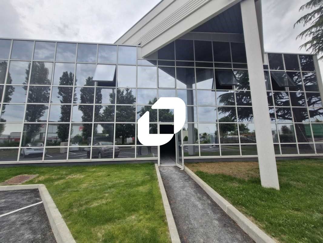 Situé sur la commune de Fontenay-Trésigny, au sei