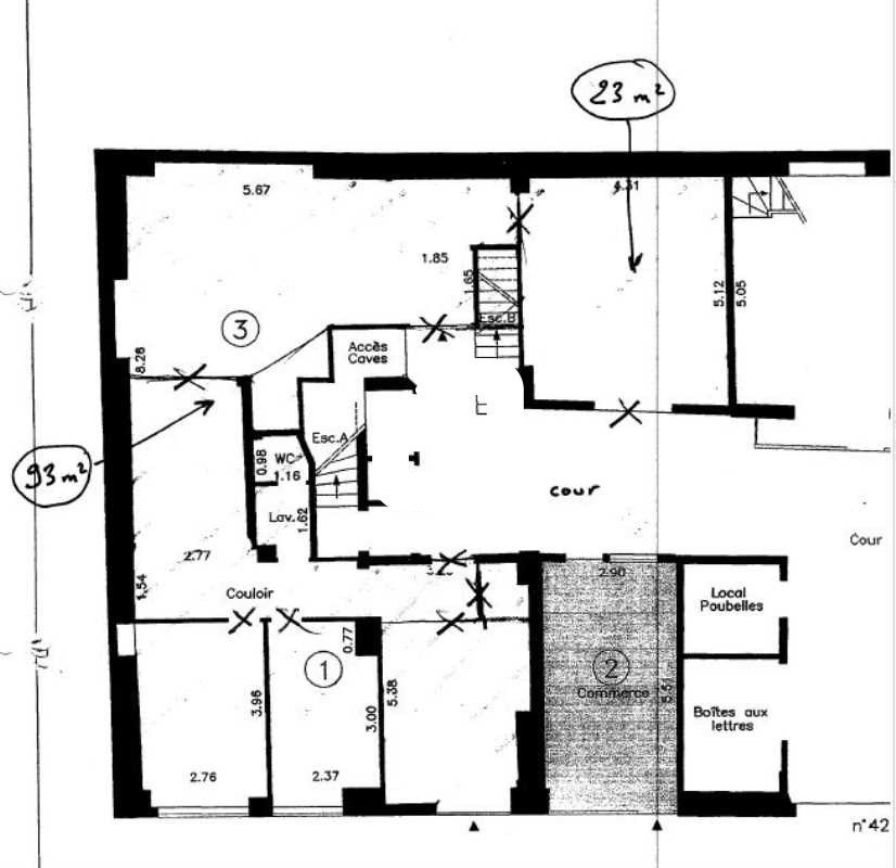 Location locaux commerciaux 116 m² non divisibles