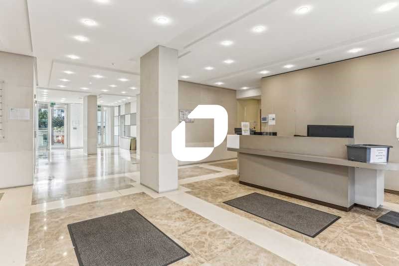 Au sein d'un immeuble tertiaire de bon standing d