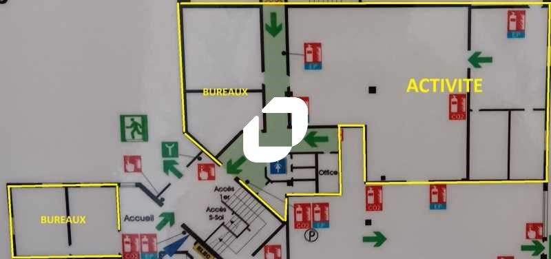 Location bureaux 327 m² non divisibles