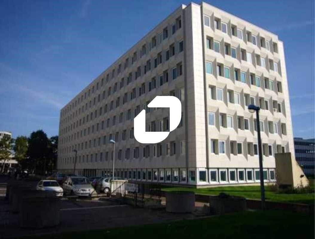 Situé à CRETEIL - quartie de Echat proche du Métr