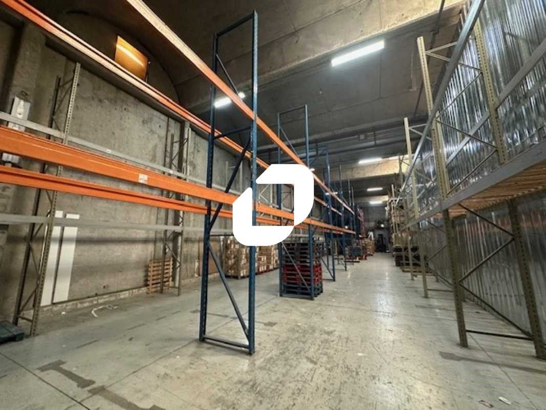 IMMPROVE vous propose à la location un entrepôt d