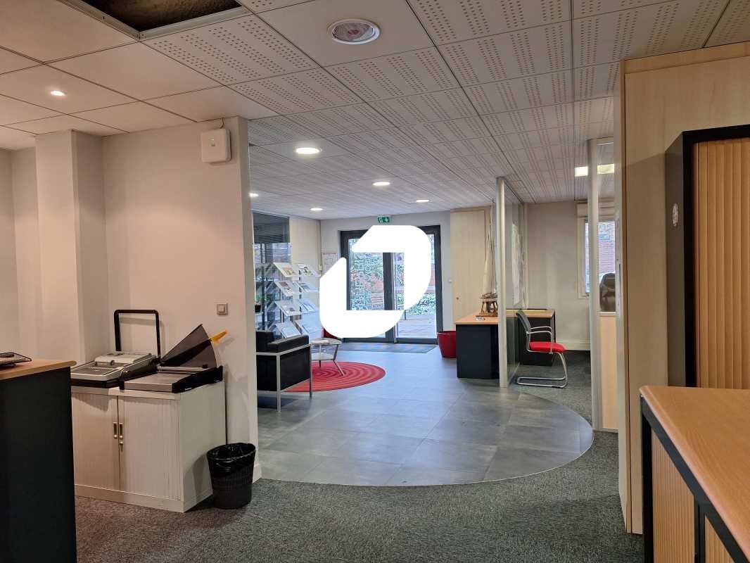 Située au coeur du quartier d'affaires animé de M