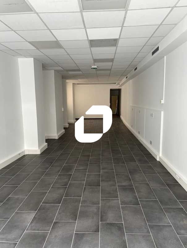 IMMPROVE vous propose un local entièrement refait