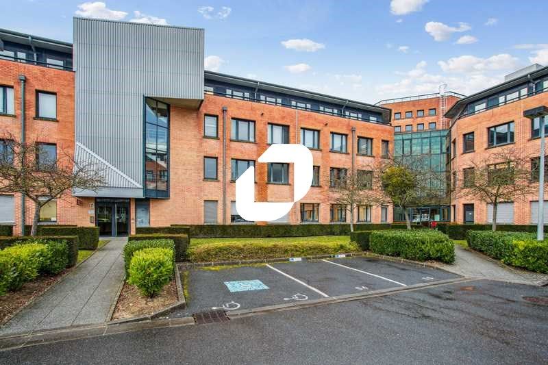 Bureaux à Vendre | 223 m² | Évry-Courcouronnes IM