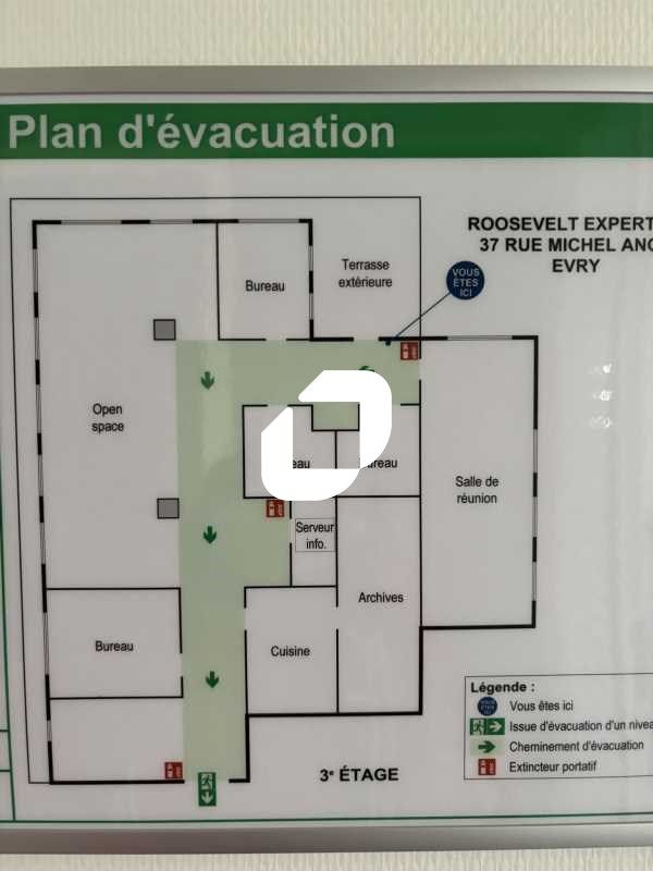 Vente bureaux 223 m² non divisibles