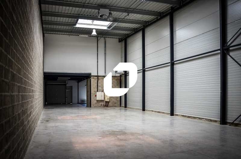 Idéalement placé à proximité immédiate de l'autor