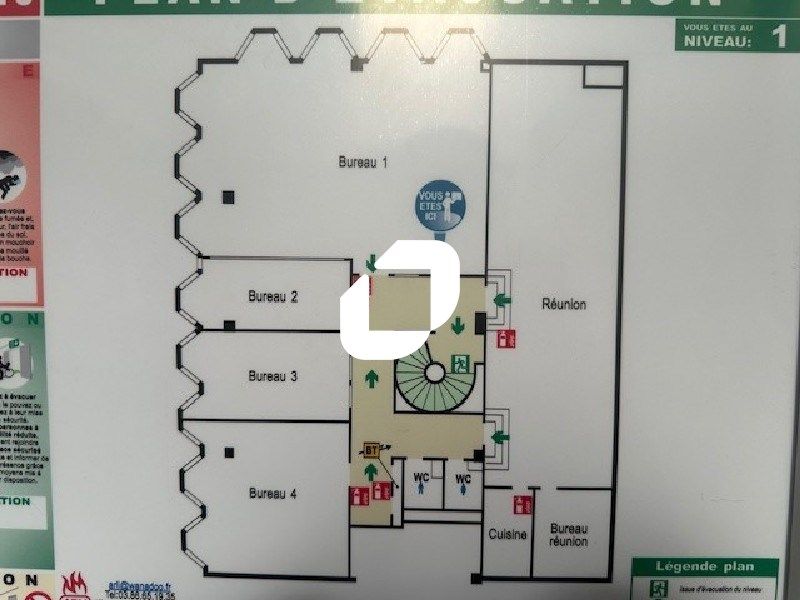 Location bureaux 638 m² non divisibles