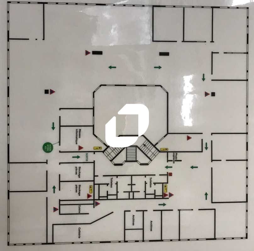 Location bureaux 469 m² non divisibles