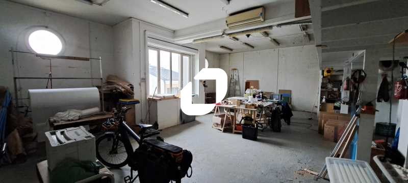IMMPROVE vous propose des locaux de 95m² au deuxi