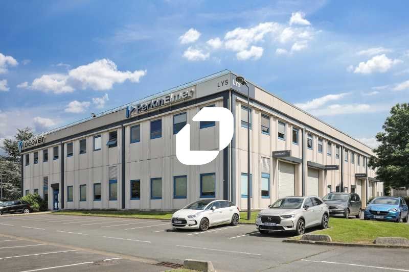 Idéalement situé au coeur de la zone d'activité d