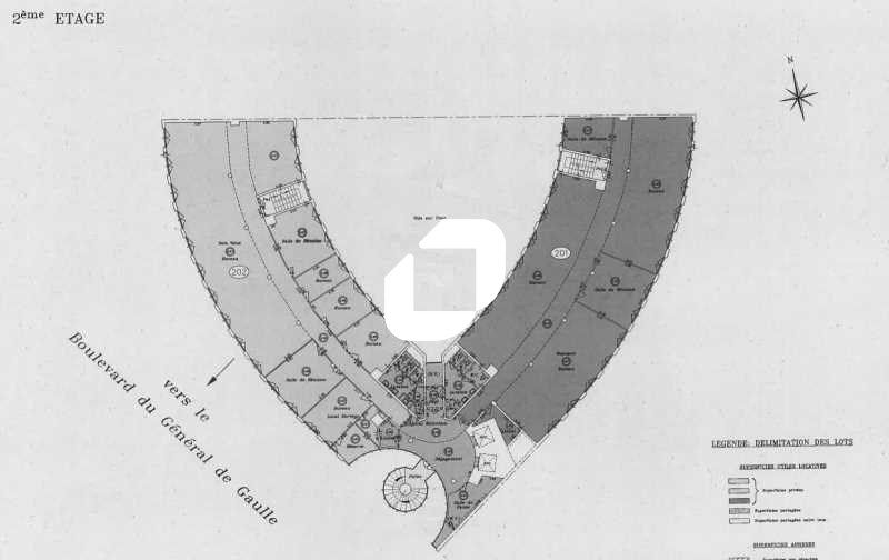 Location bureaux 2318 m² divisibles à partir de 292 m²