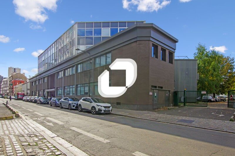 Rare sur le secteur. Proche axes autoroutiers A1,