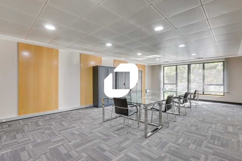 A proximité de l'A6, au sein d'un immeuble neuf d