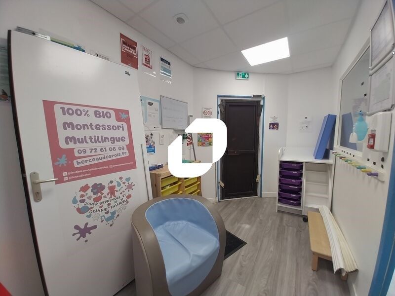 RARE SUR LE SECTEUR ! Sur un terrain d'environ 60