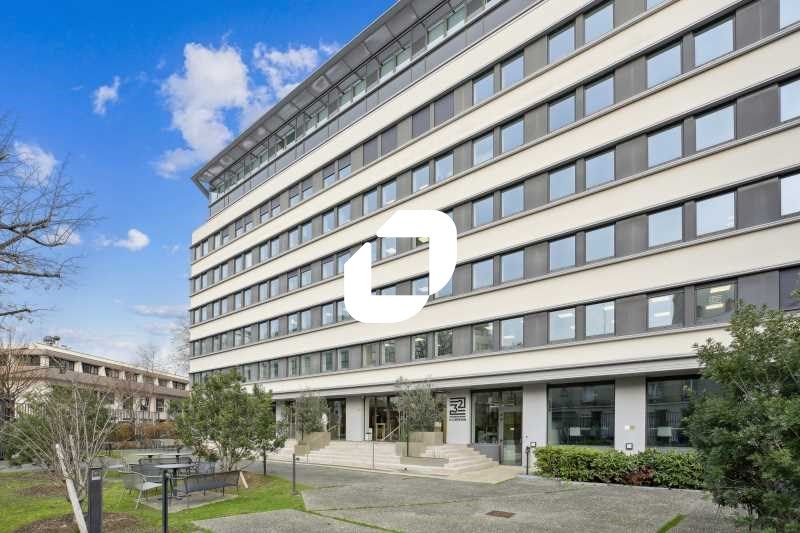 Immprove propose des bureaux plug and play en loc