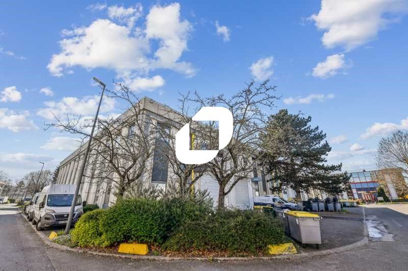 Au seins d'un parc sécurisé situé à proximité du 