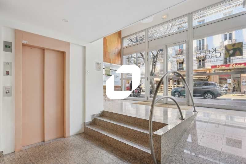 Situé à Issy les Moulineaux, IMMPROVE vous propos