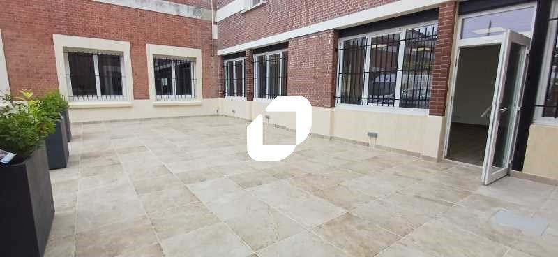 IMMPROVE vous propose, au pied de la gare d'Auber