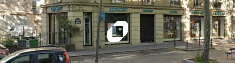 Local commercial avec 20 mètres de linéaire vitri