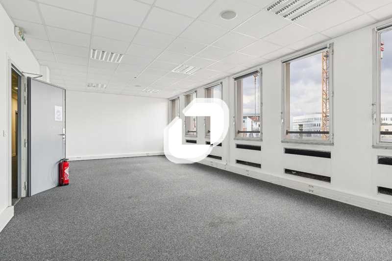 Opportunité rare à saisir : Bureaux de 476 m² non