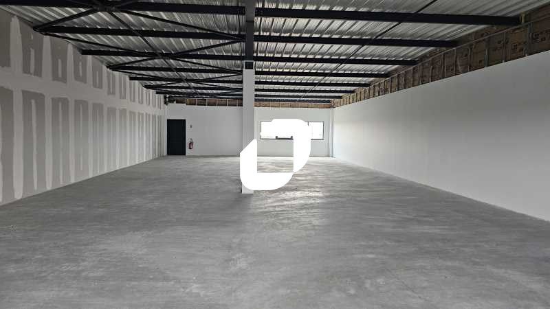 Dans la zone d'activité du Mesnil Amelot, Immprov