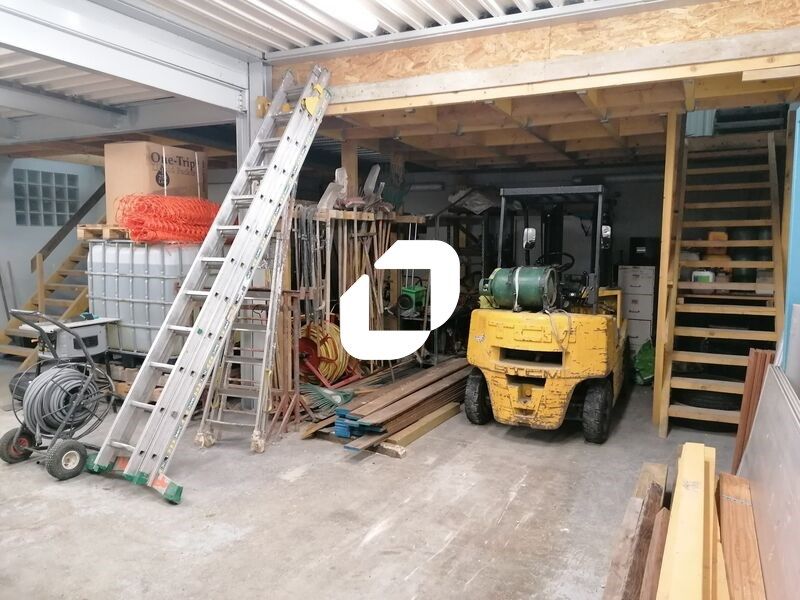 Au coeur de la zone d'activité du Plessis Bouchar