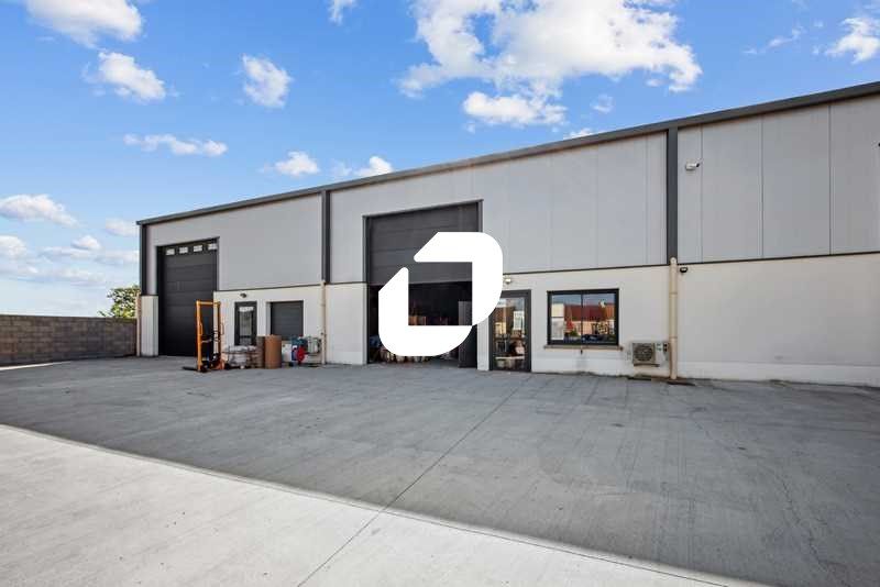 Située au coeur de la zone d'activité en pleine e