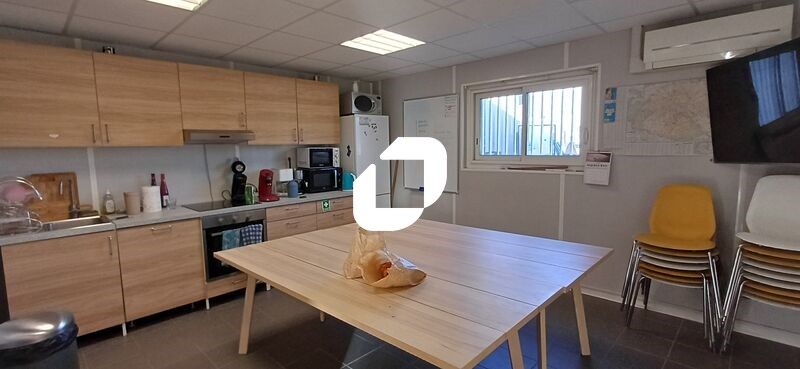 IMMPROVE vous propose, au pied de l'A13, sur la c