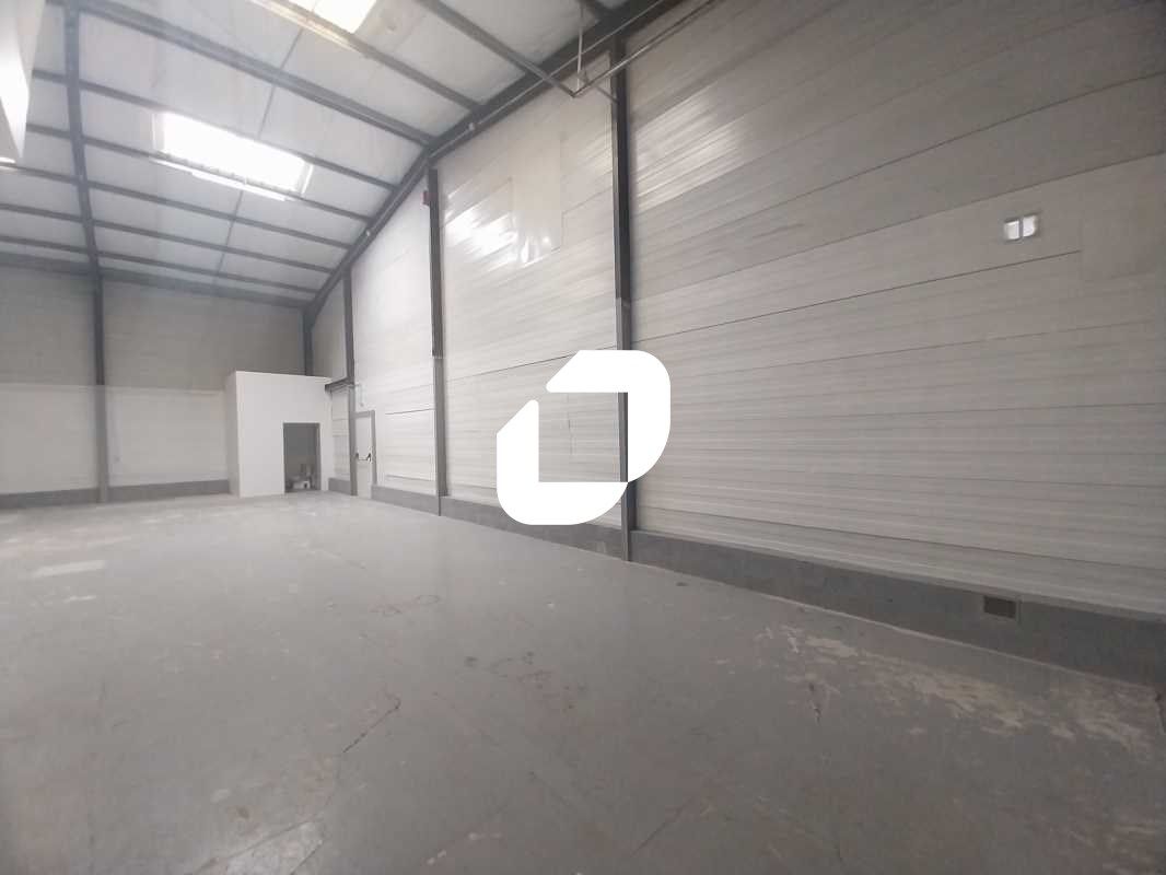 Situé à MAGNY EN VEXIN, IMMPROVE vous propose deu