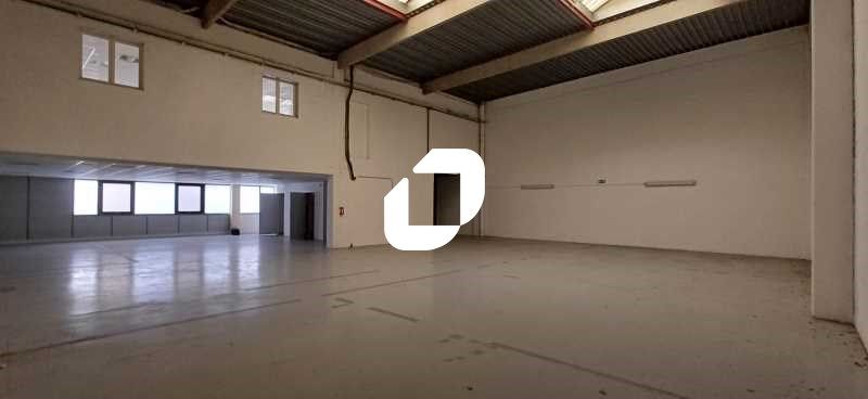 Immprove vous propose à POISSY, au sein de la zon