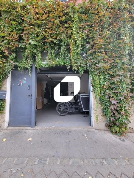 IMMPROVE vous propose un local d'activité de 202 