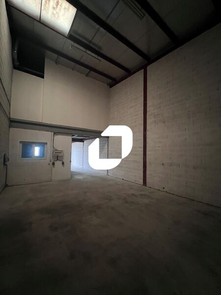 Situé à proximité de l'autoroute A4 à Quincy Vois