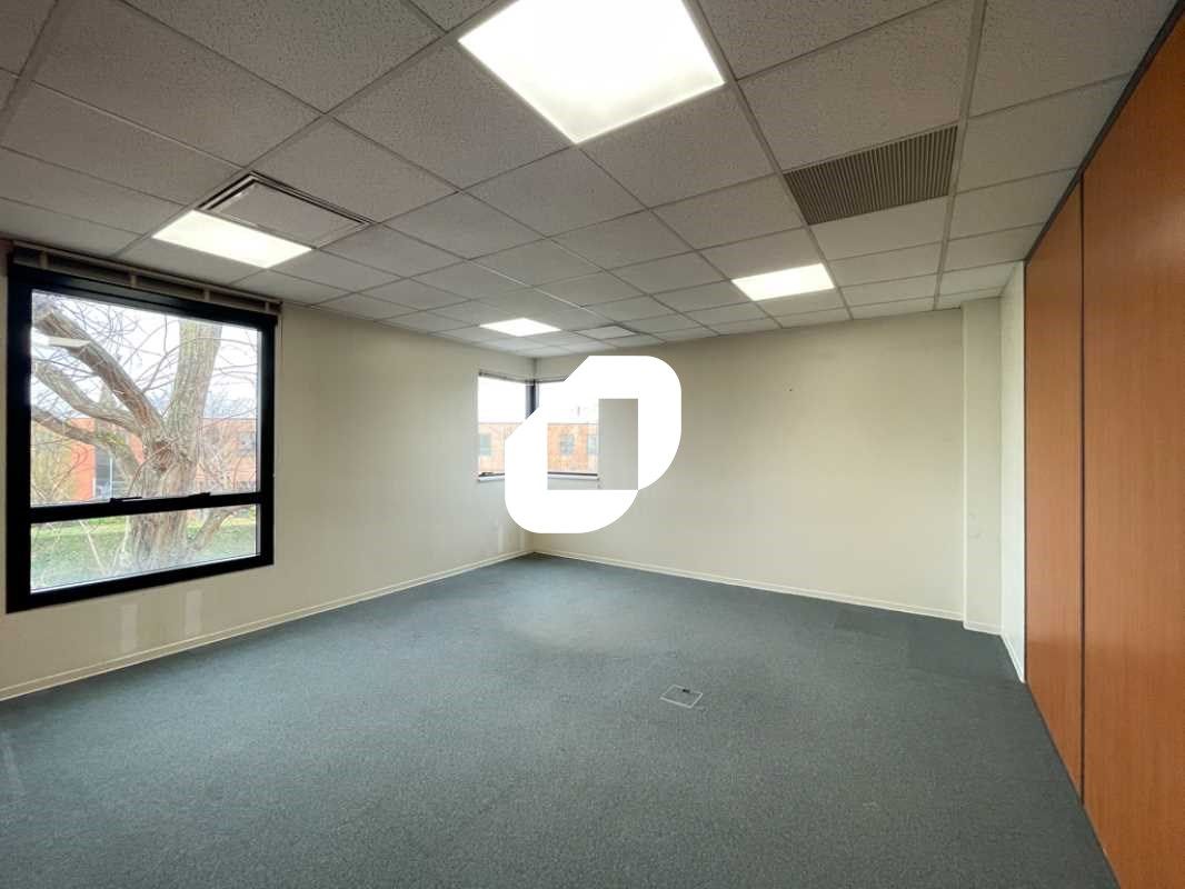 Idéalement implanté à Massy, à proximité immédiat