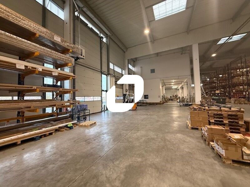 Au coeur de Neuville sur Oise et proche des axes 