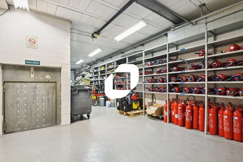 EXCLUSIVITÉ Immprove.  Situé à proximité de l'Aut