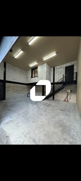 Situé au sein d'un immeuble neuf à Lagny-Sur-Marn