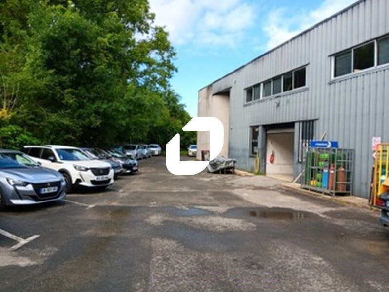 À Valenton - Opportunité Rare pour Investisseurs 