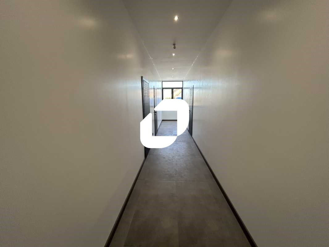 Situé dans une zone paisible, à proximité des acc