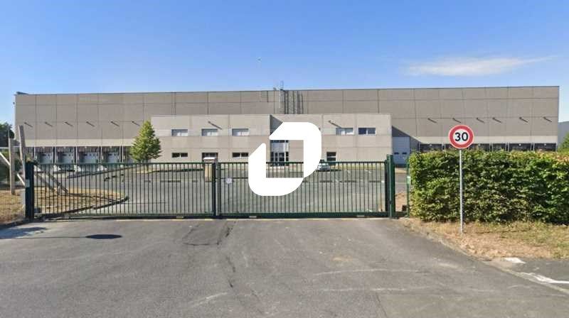 Immprove vous propose à HOUPLINES, dans la ZI des